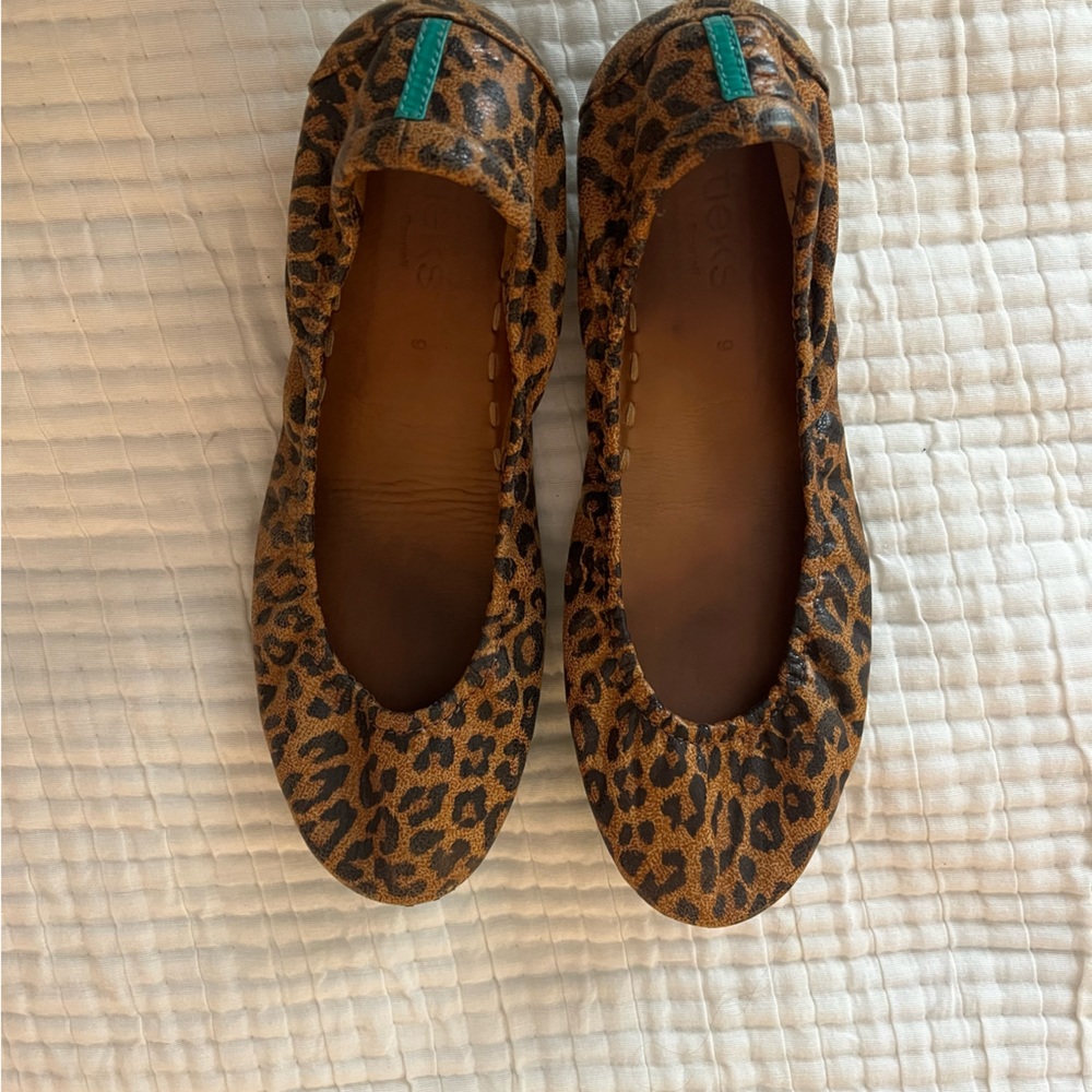Tieks Leopard Print Ballet Flats Size 9 - image 1